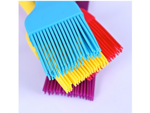 烘焙硅膠刷和普通油刷有什么區(qū)別？